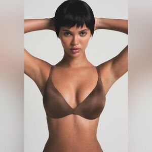Skims Wireless Form Super Push Up Brown Bra Size 34DD